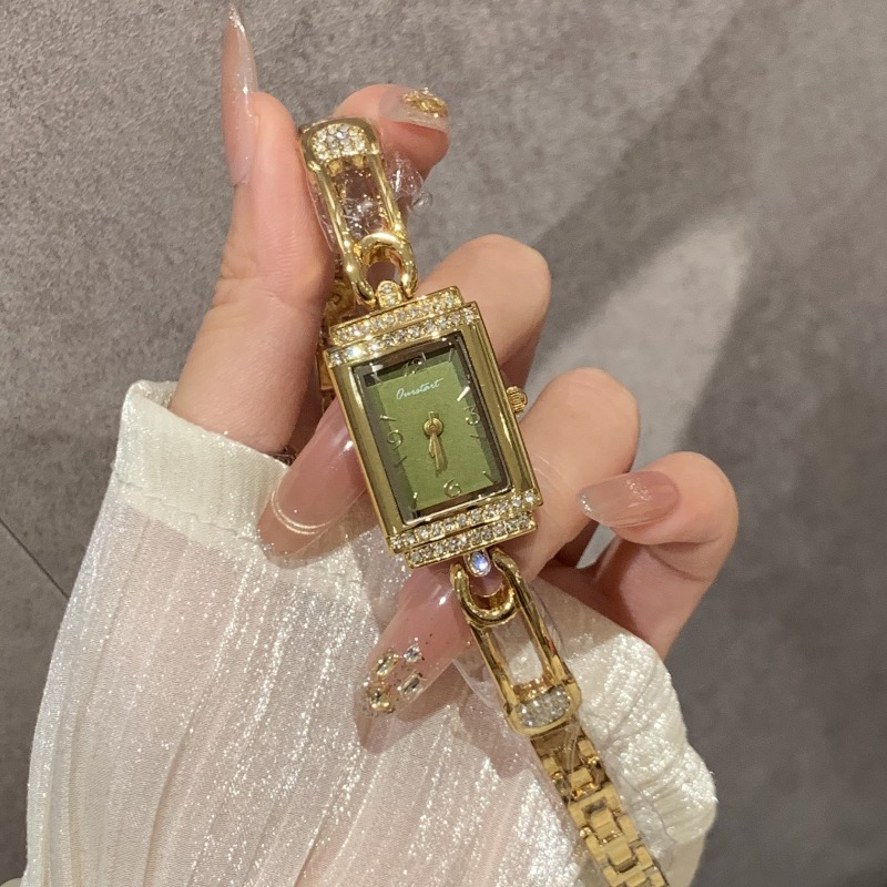Luxury Watch Value - Reloj pequeño de estilo old money